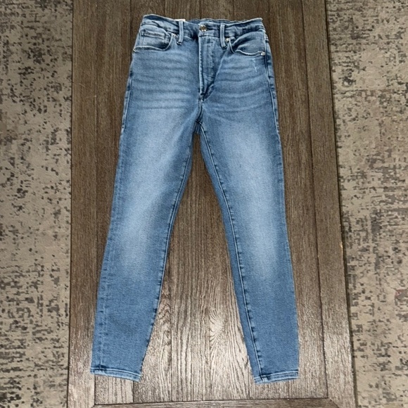 Good American Good Waist Crop Jeans Indigo139 - Picture 1 of 12
